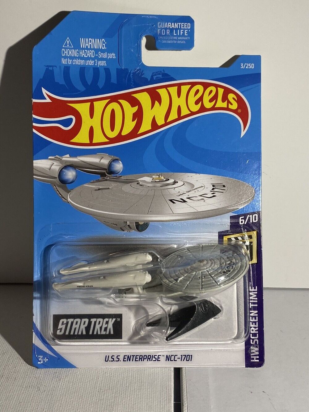 Hot Wheels 1/64 HW Screen Time USS Enterprise NCC-1701 Star Trek